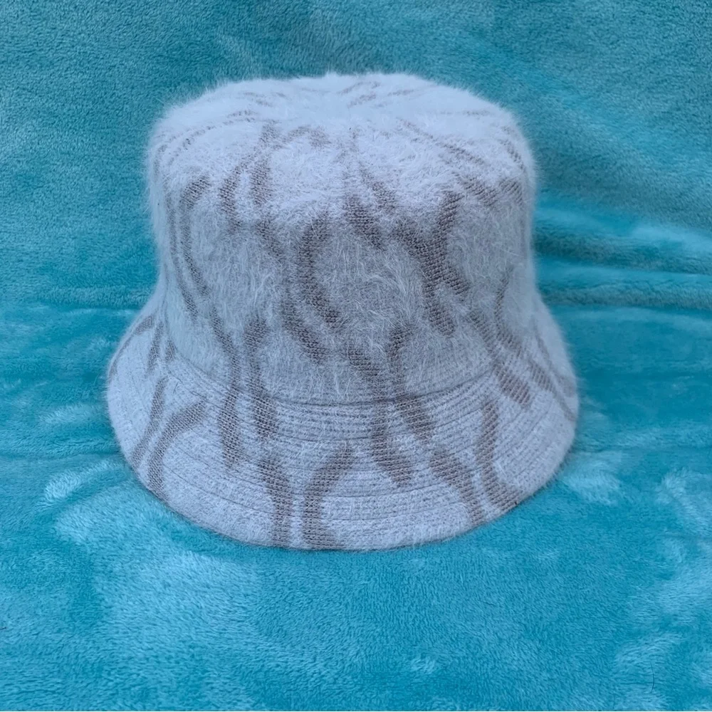 ⭐️SOLD⭐️Kangol Furgora New Wave Lahinch Unisex Bucket Hat | Moonstruck | NEW!! - Picture 3 of 10
